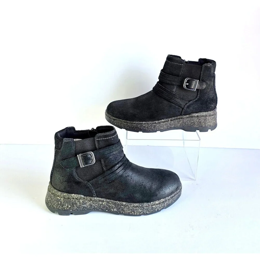CLARKS Women's Black Suede Noralyn Strap Booties Sz 7 37.5 Comfort Casual - Picture 4 of 12